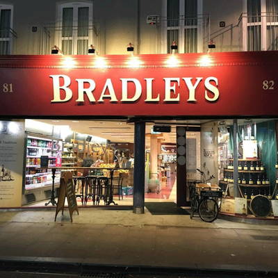 Bradleys Off Licence